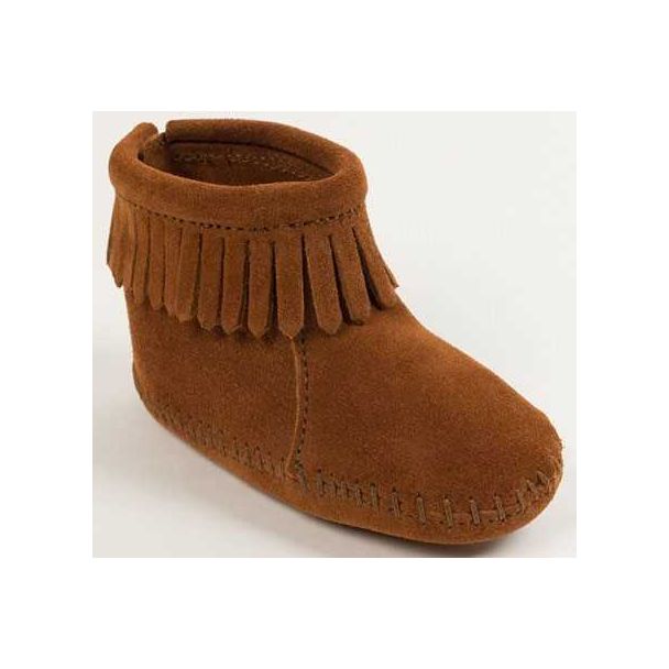 Minnetonka Back Flap Bootie - Brown, Infant