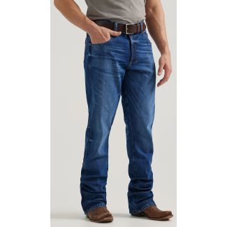 Men's Wrangler Retro Relaxed Fit Bootcut Jean in Troxler